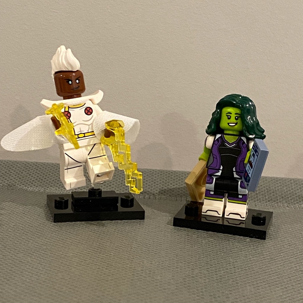 Lego Marvel Minifigure Storm and She Hulk #71039